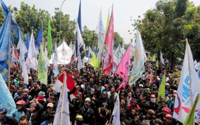 Demo di Istana, Buruh Tuntu Upah di DKI Rp 3,3 Juta