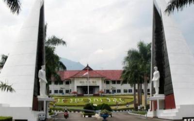 Alumni Kecewa Atas Pernyataan Ahok Minta Jokowi Bubarkan IPDN