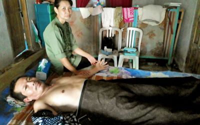 Pernah Bersepeda Keliling Jawa, Bukhoroni Kini Terbaring Lemas