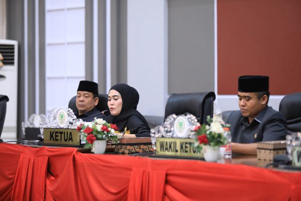 DPRD Rohul Gelar Paripurna Bahas Jawaban Pemerintah atas Ranperda LPJ APBD 2024